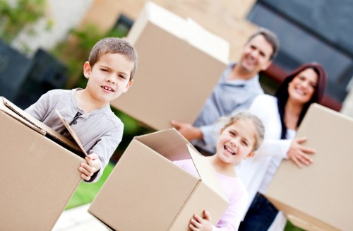 Southnorwood moving team handling careful removals and storage planning
