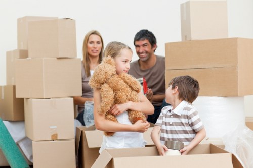 Storage agreement and payment terms for self-storage service